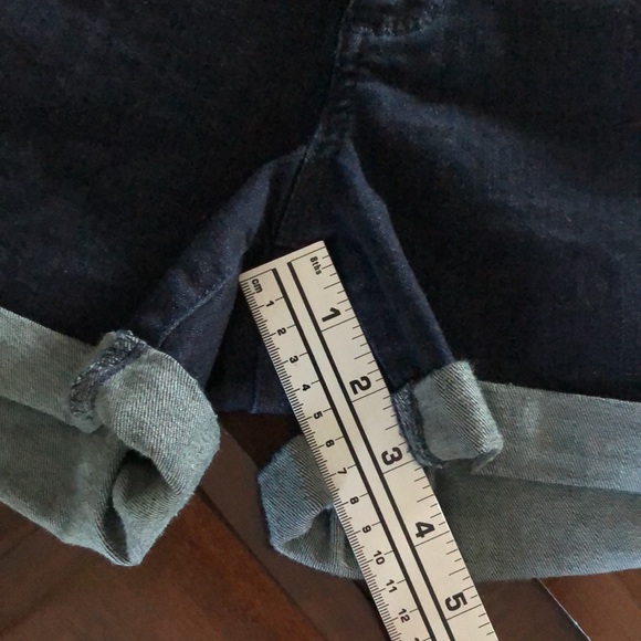 Women’s size 14W universal thread Midi blue Jean shorts - Picture 8 of 9